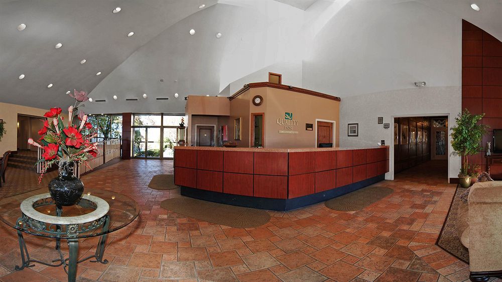 Quality Inn Tyler - Lindale Bagian luar foto